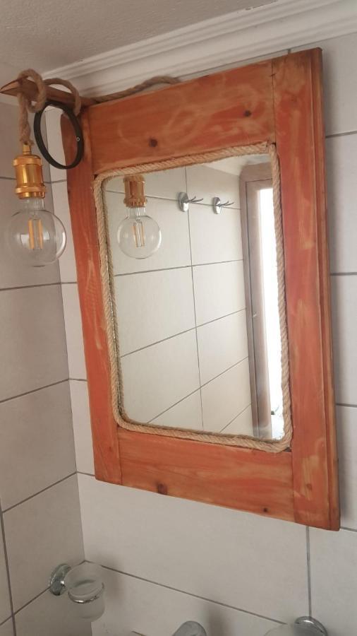 Margarita'S Rooms Folegandros Town Bagian luar foto