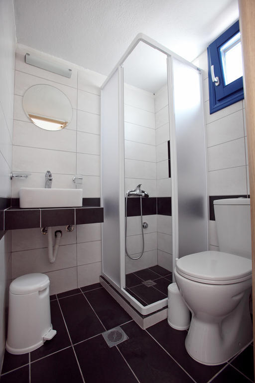 Margarita'S Rooms Folegandros Town Ruang foto