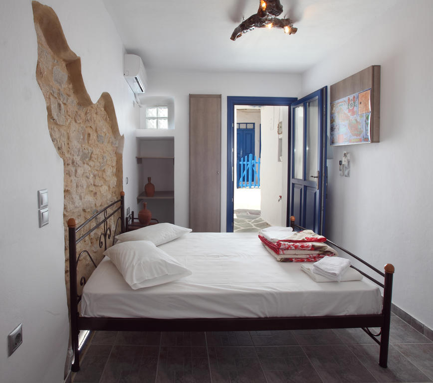 Margarita'S Rooms Folegandros Town Ruang foto