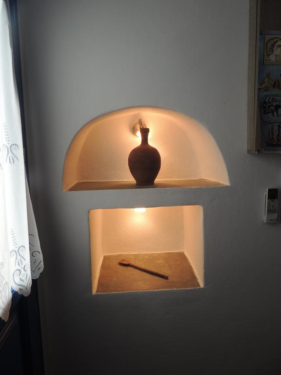 Margarita'S Rooms Folegandros Town Ruang foto